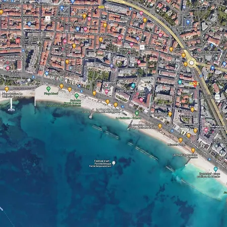 Mike By Terry's Homes Apartmán *