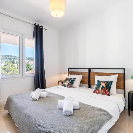 Διαμέρισμα Mike By Terry's Homes Κάννες